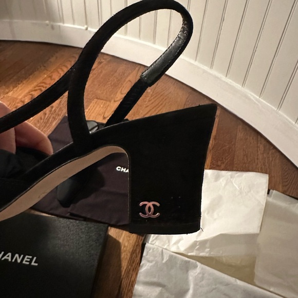 Chanel Slingback pump - Picture 3 of 8